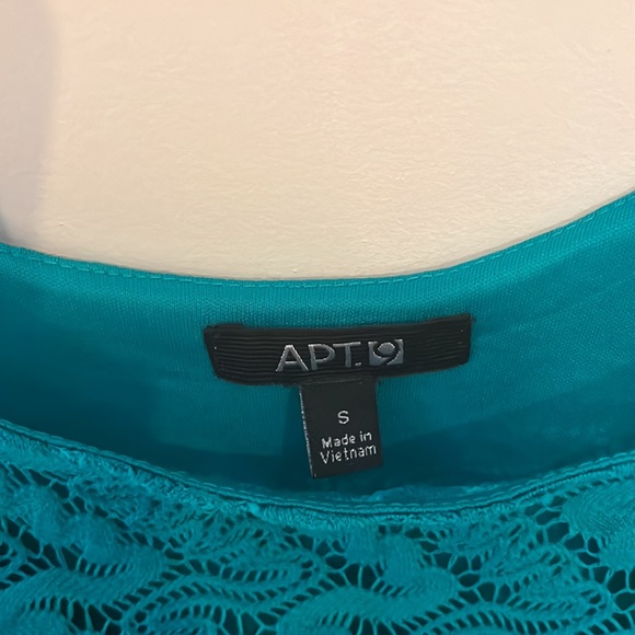 Apt. 9 Dress - Picture 3 of 3